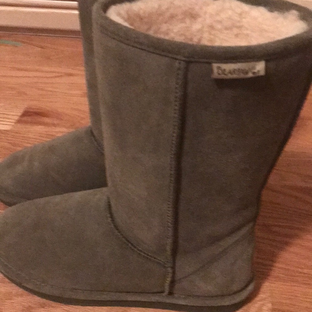 Bear Paw green boots